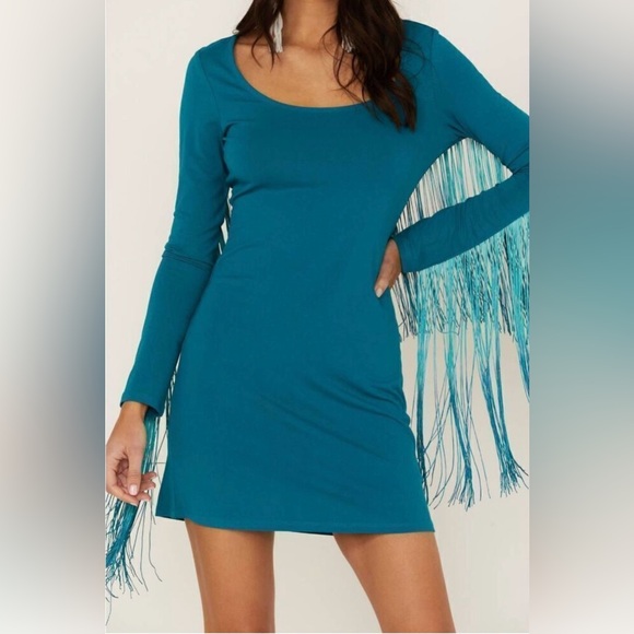 Women’s Fringe Dress - Picture 3 of 4